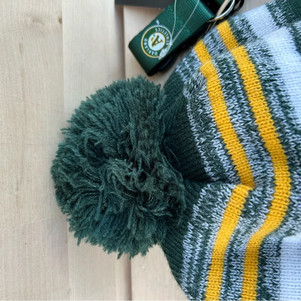 New Era Oakland Athletics Kids Beanie and Lanyard Set Green Gold A's Knit Hat